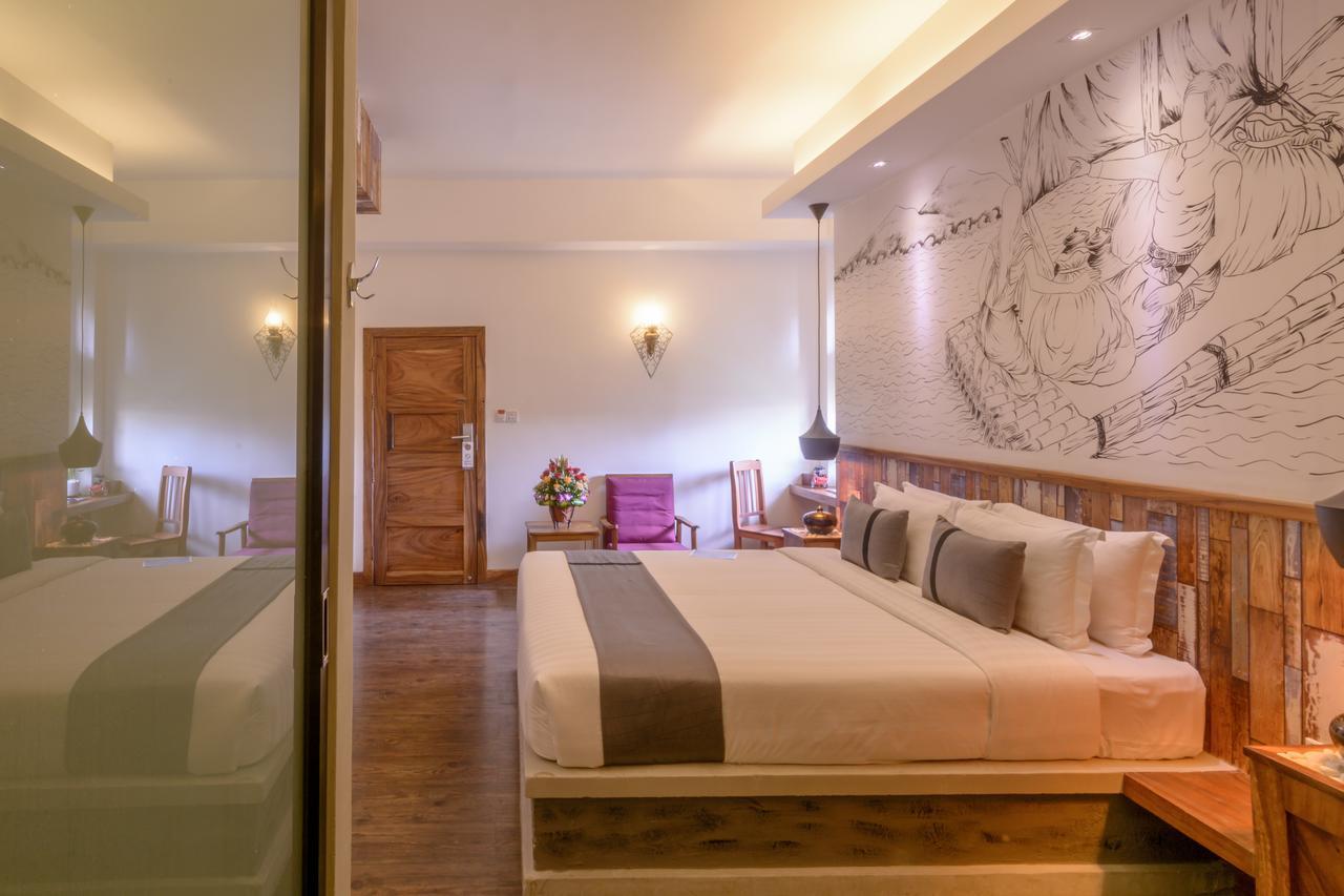 Double Leaf Boutique Hotel Phnom Pen Exterior foto